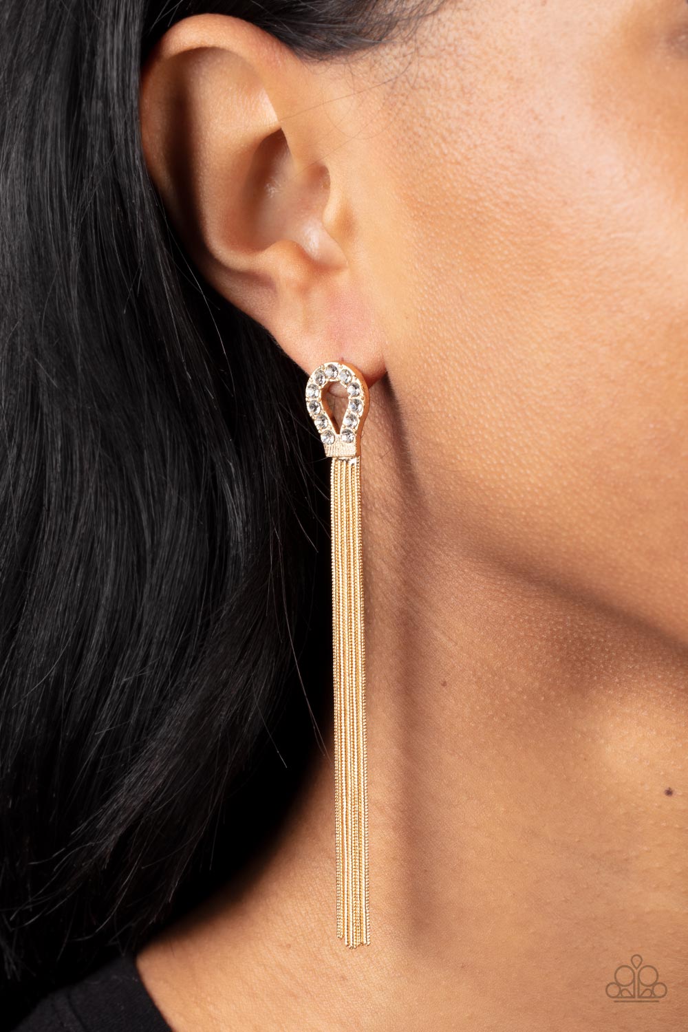Paparazzi Earrings Dallas Debutante - Gold