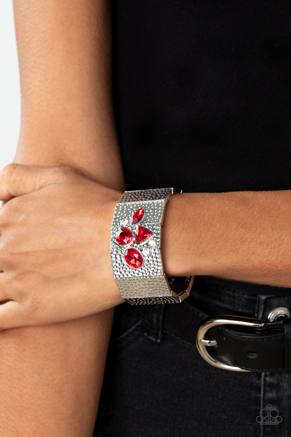 Paparazzi Bracelet Flickering Fortune - Red