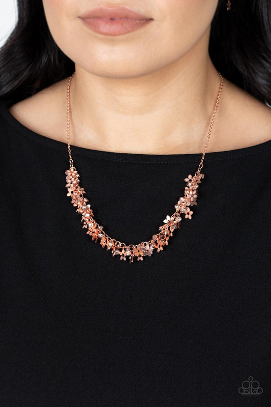 Paparazzi Necklace Fearlessly Floral - Copper