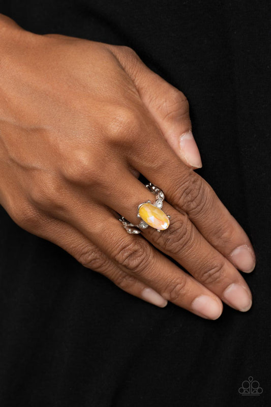 Paparazzi Ring Stellar Sensation - Yellow