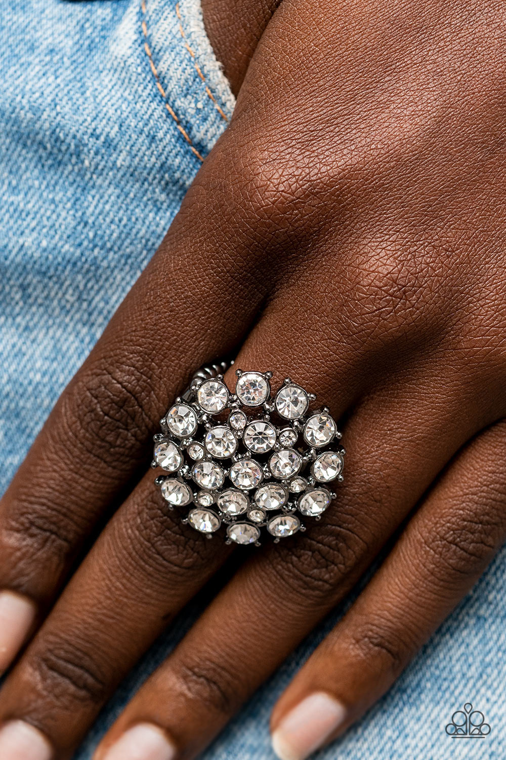 Paparazzi Ring SELFIE-Confidence - Black