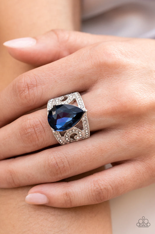 Paparazzi Ring Kinda a Big Deal - Blue