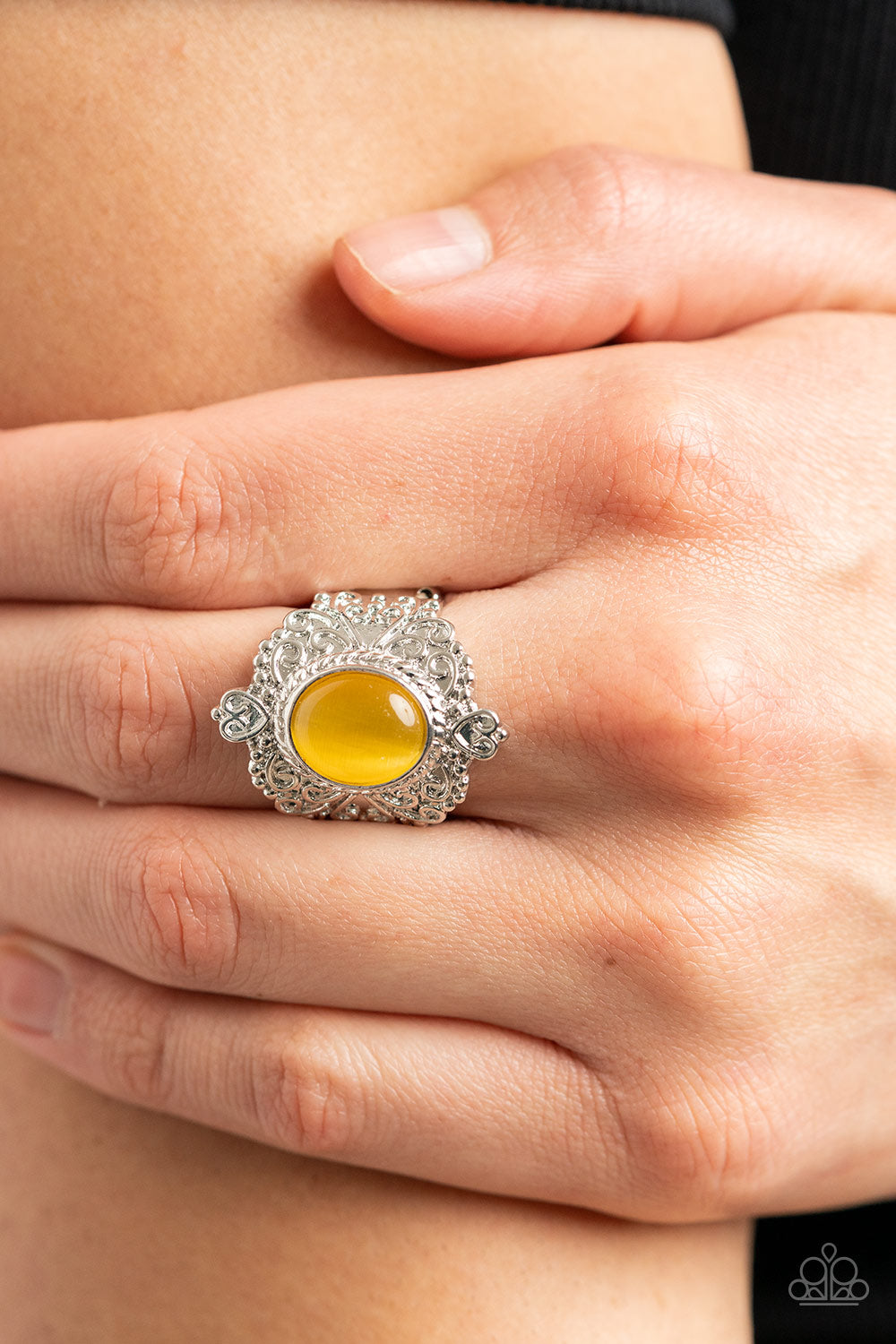 Paparazzi Ring Delightfully Dreamy - Yellow