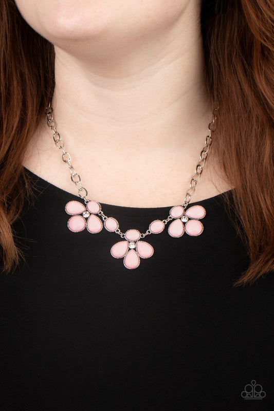 Paparazzi Necklace SELFIE-Worth - Pink