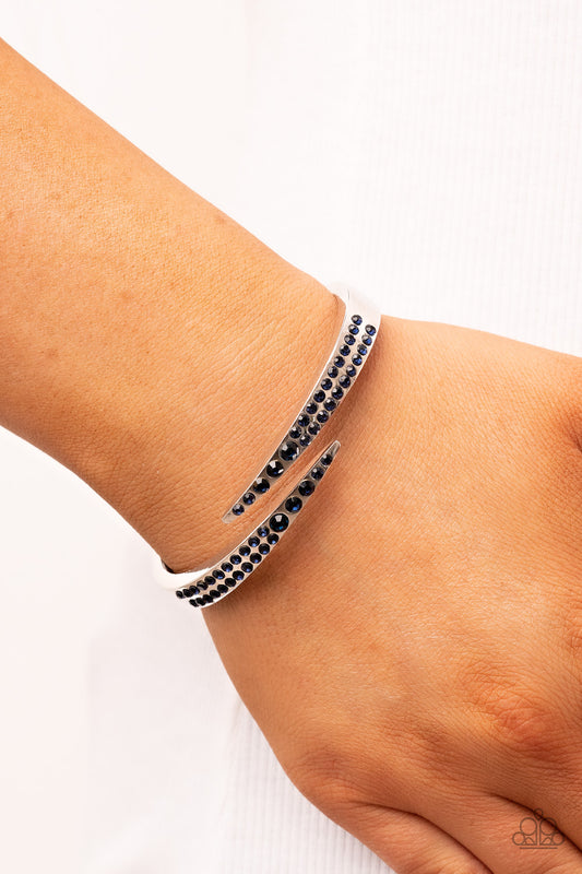 Paparazzi Bracelet Sideswiping Shimmer - Blue