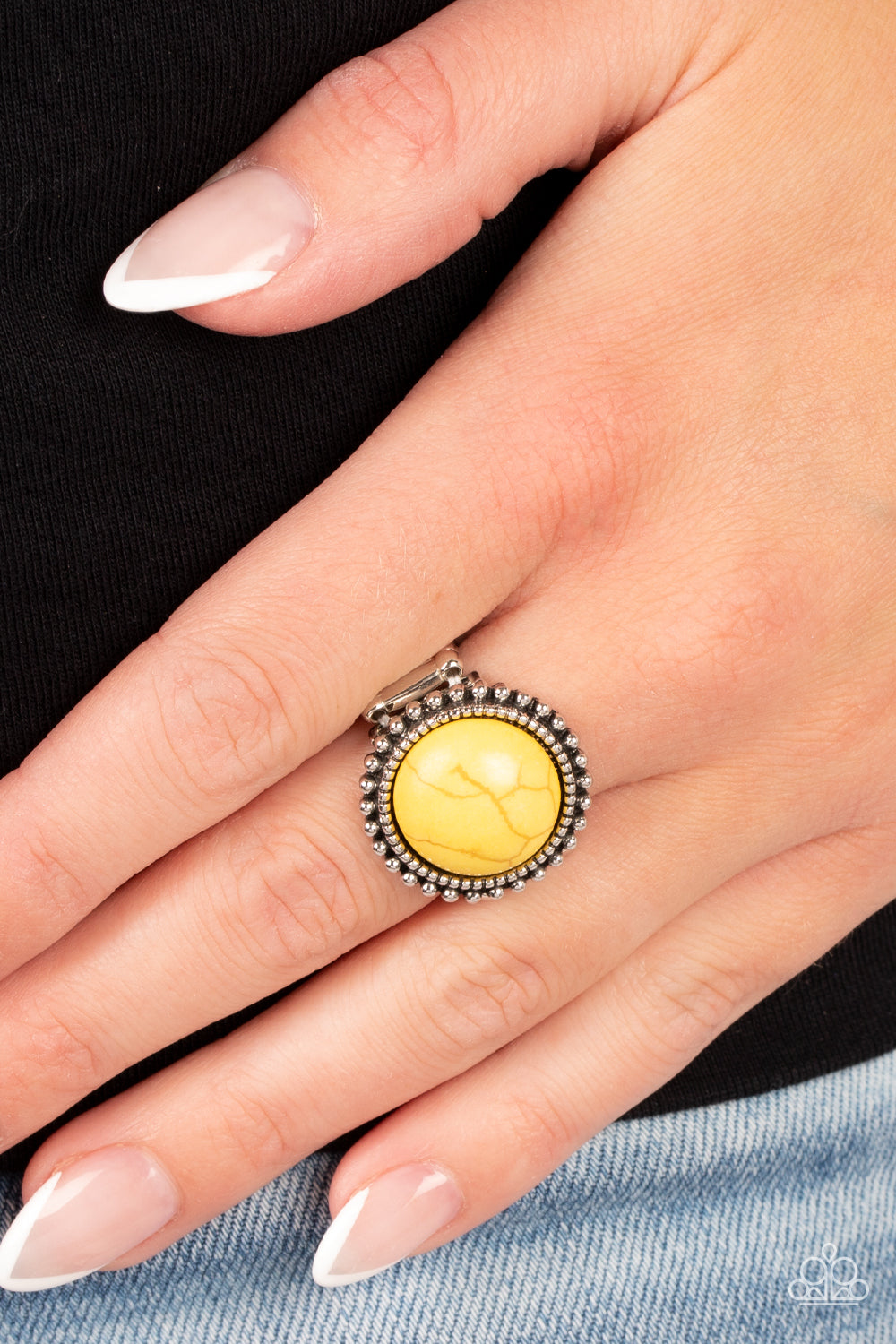 Paparazzi Ring Mesa Mecca - Yellow