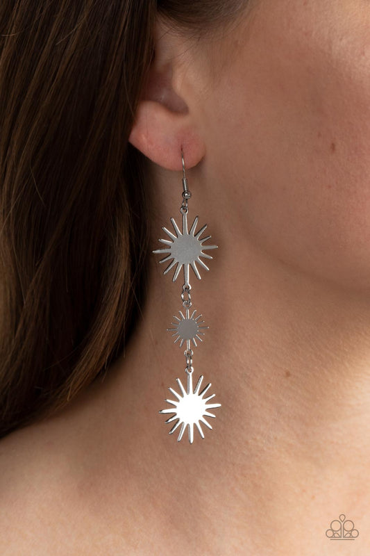Paparazzi Earrings Solar Soul - Silver