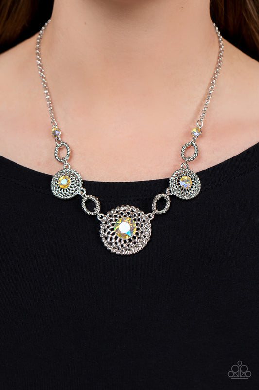 Paparazzi Necklace Cosmic Cosmos - Yellow