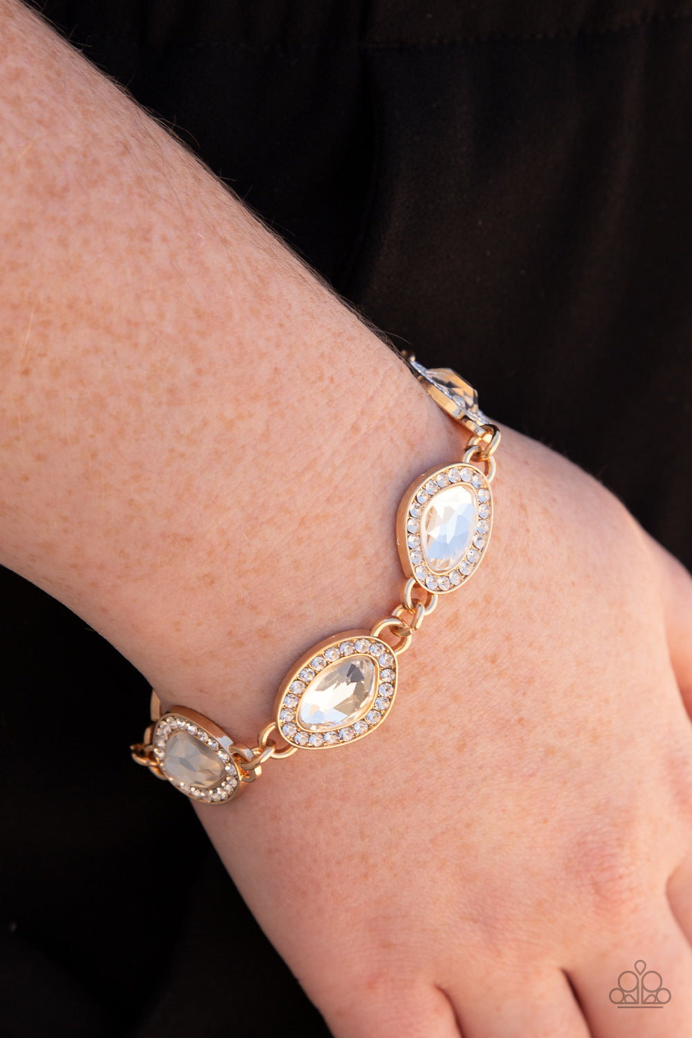 Paparazzi Bracelet Next-Level Sparkle - Gold