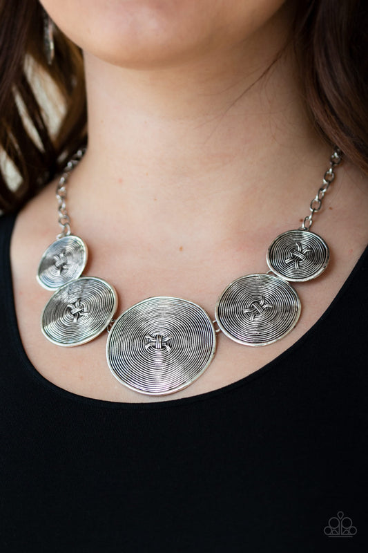 Paparazzi Necklace Deserves A Medal - Silver