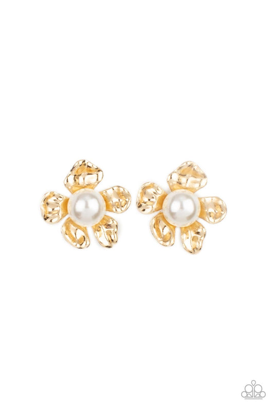 Paparazzi Earrings Apple Blossom Pearls - Gold
