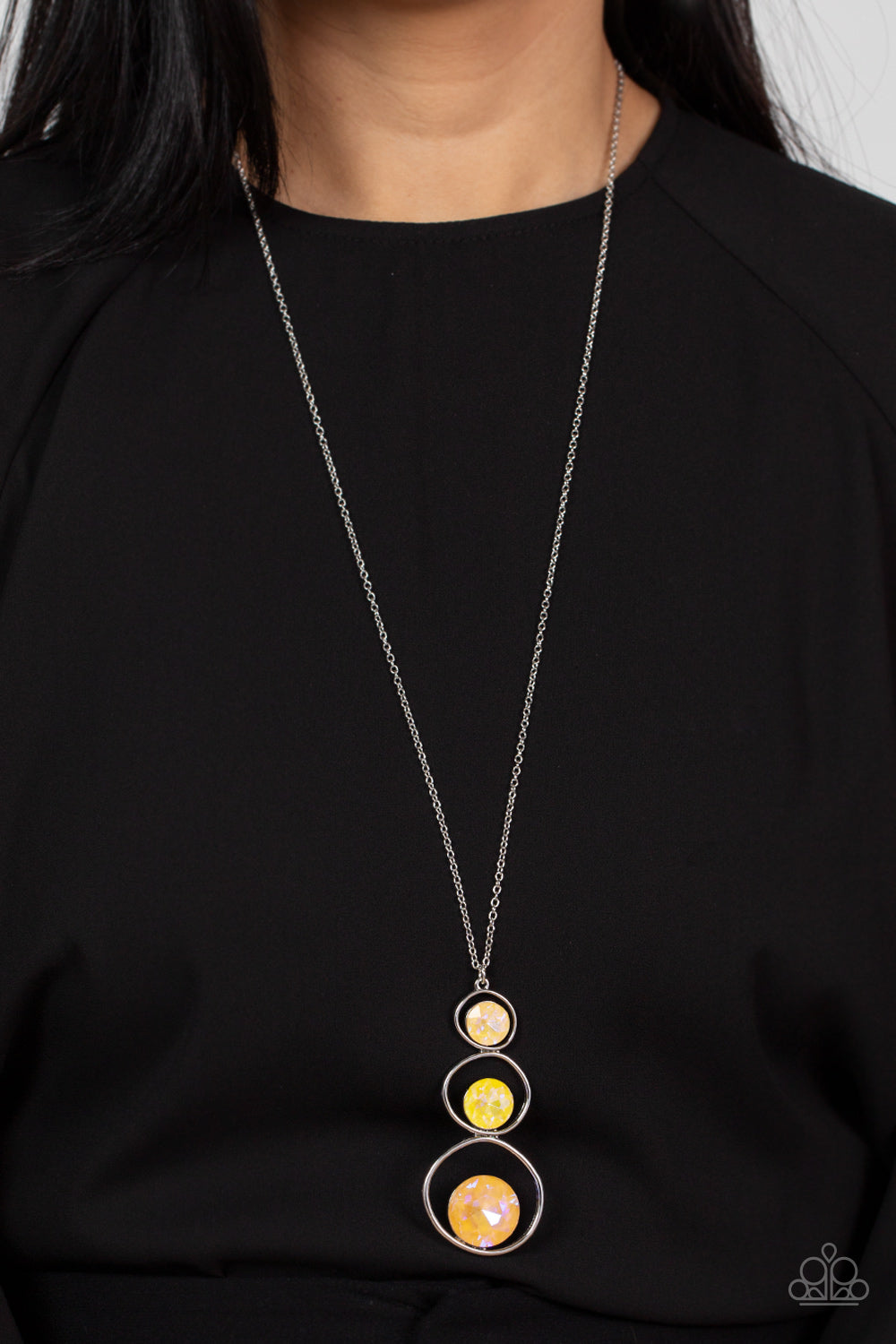 Paparazzi Necklace Celestial Courtier - Yellow