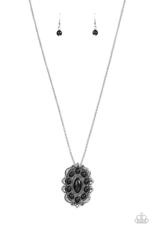 Paparazzi Necklace Mojave Medallion - Black