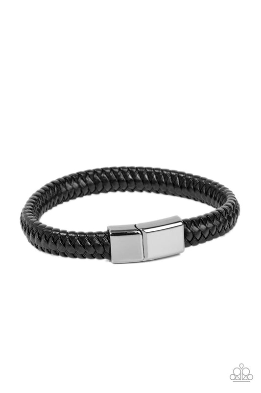 Paparazzi Bracelet HAUTE-breaker - Black