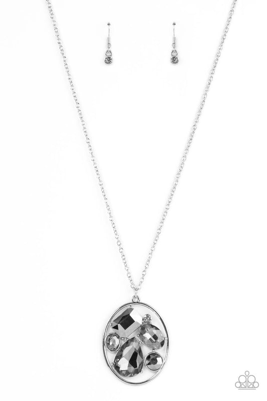 Paparazzi Necklace Scandalously Scattered - Silver