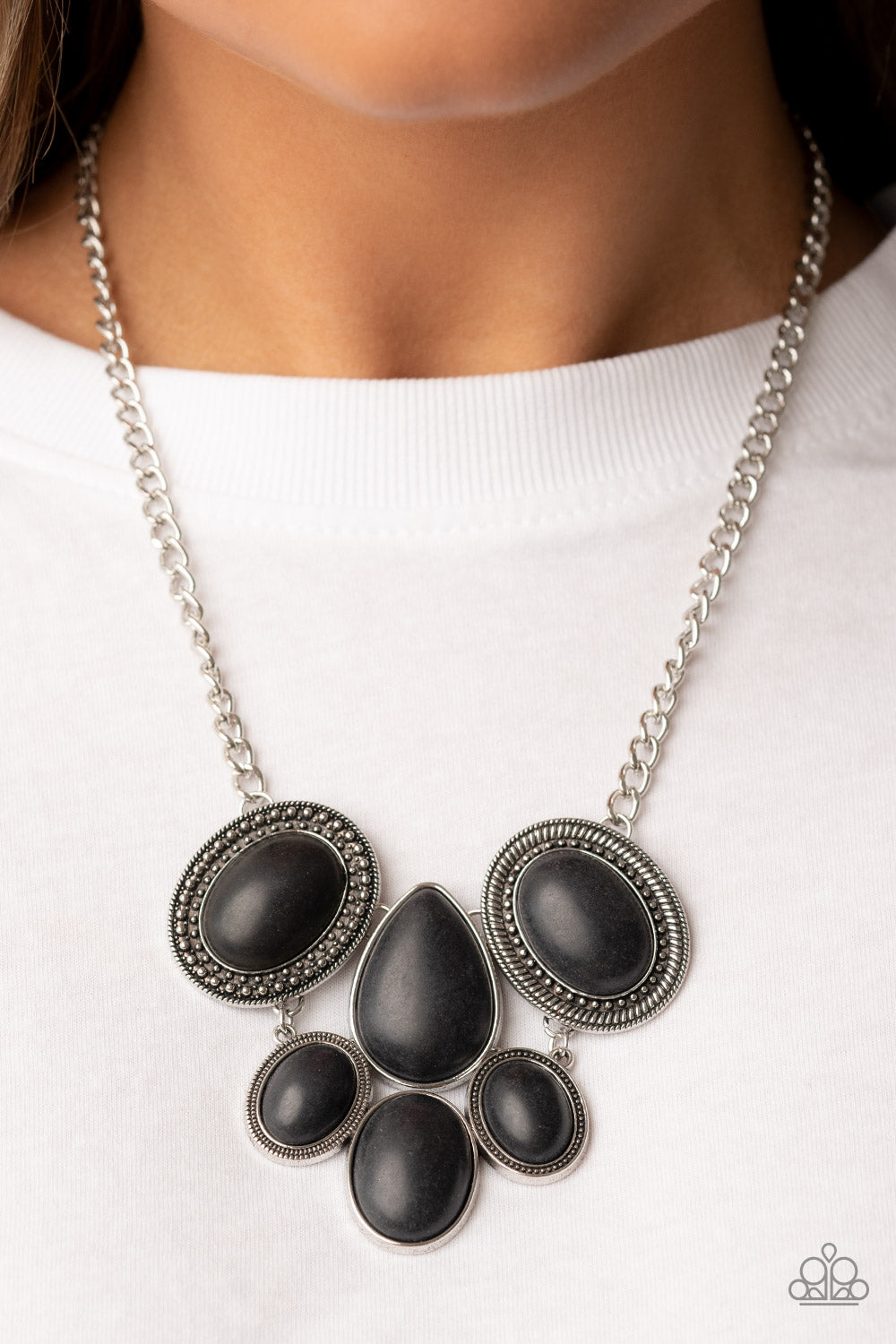 Paparazzi Necklace All-Natural Nostalgia - Black