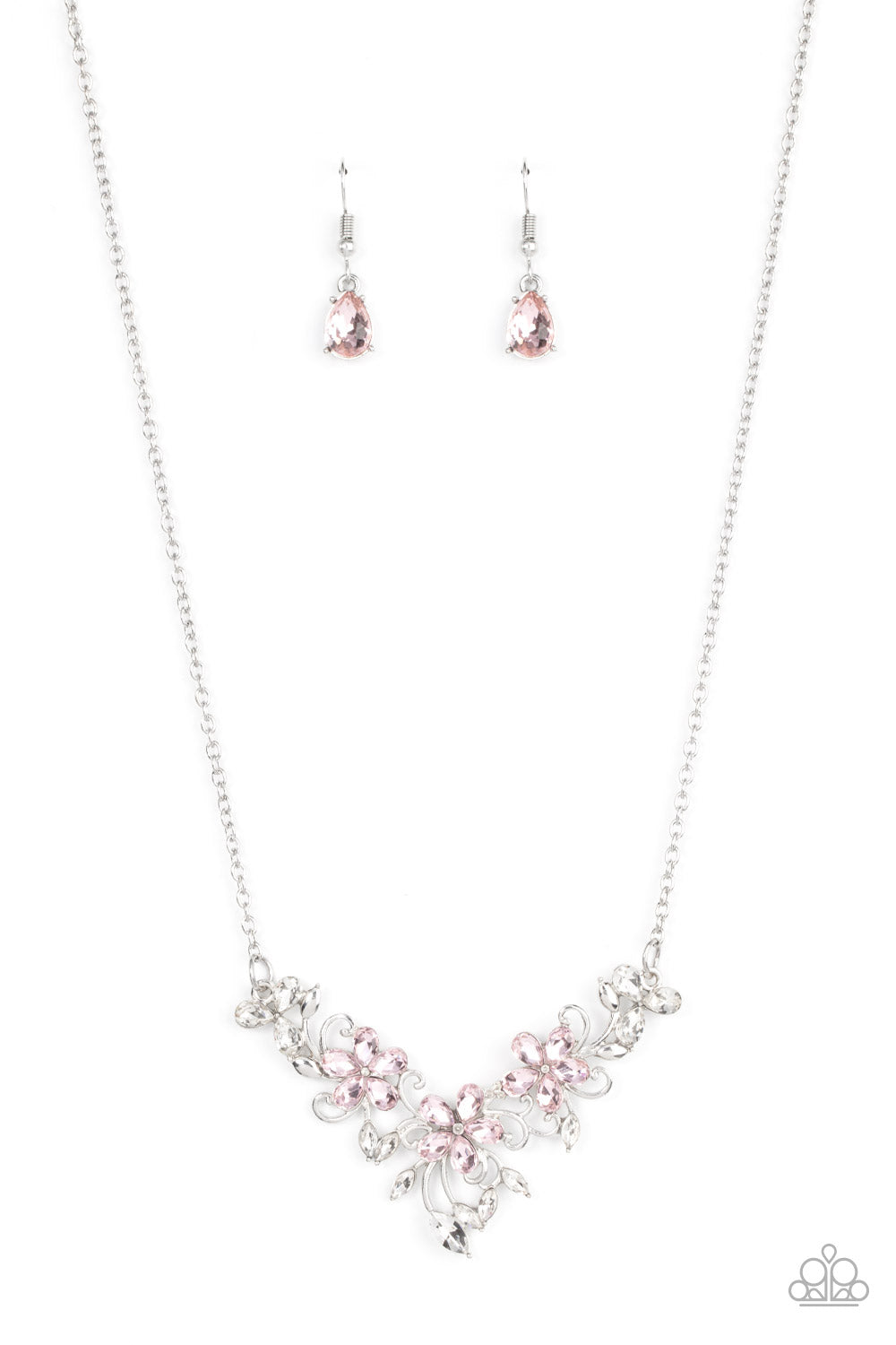 Paparazzi Necklace Floral Fashion Show - Pink