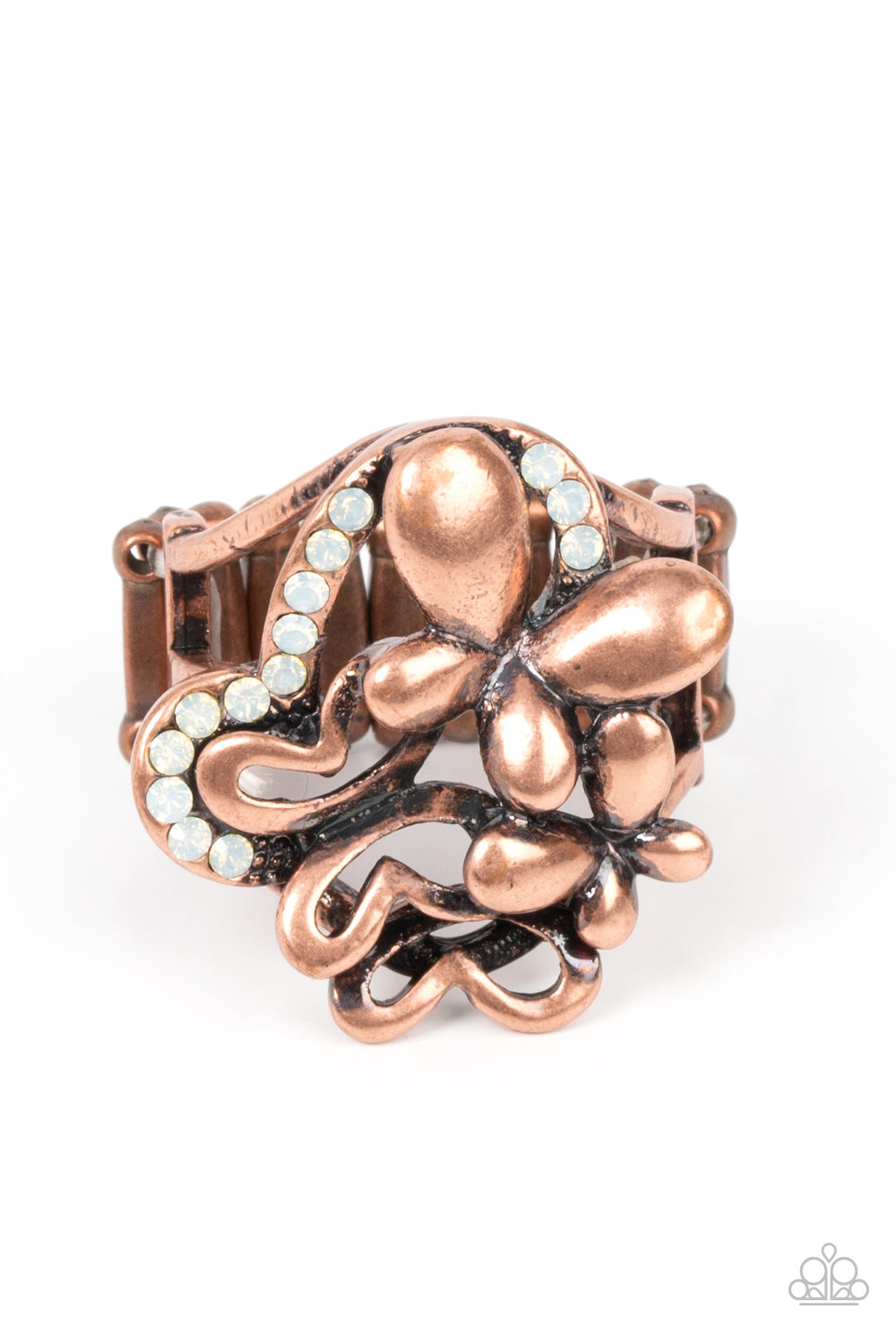 Paparazzi Ring Fluttering Flashback - Copper