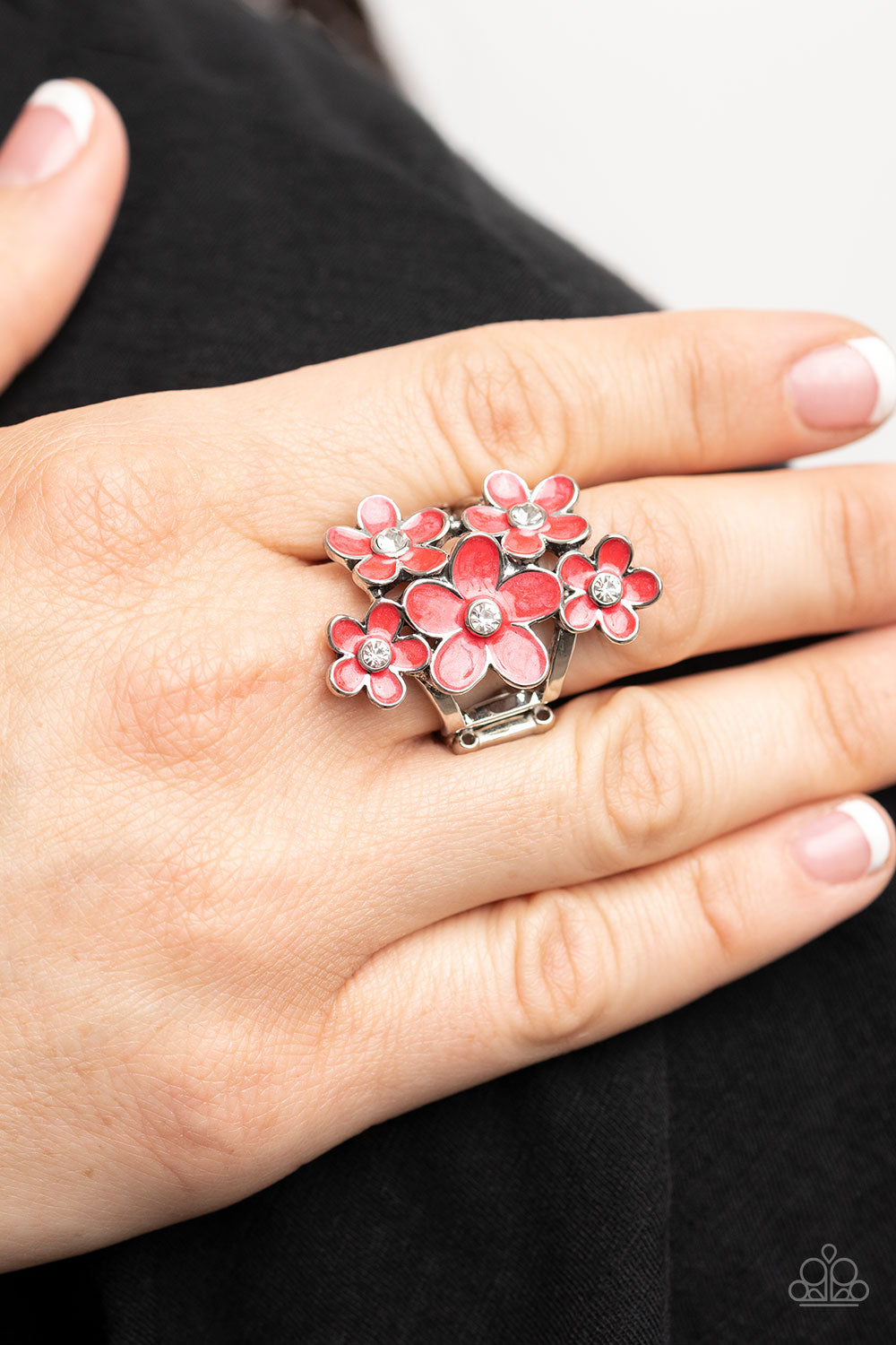 Paparazzi Ring Boastful Blooms - Red