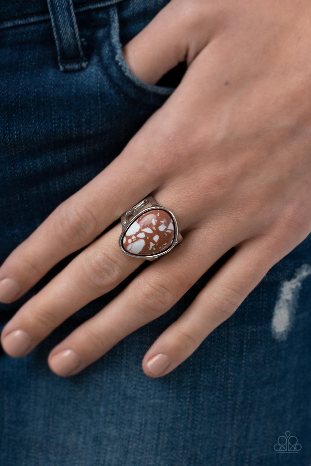 Paparazzi Ring Earth Hearth - Brown