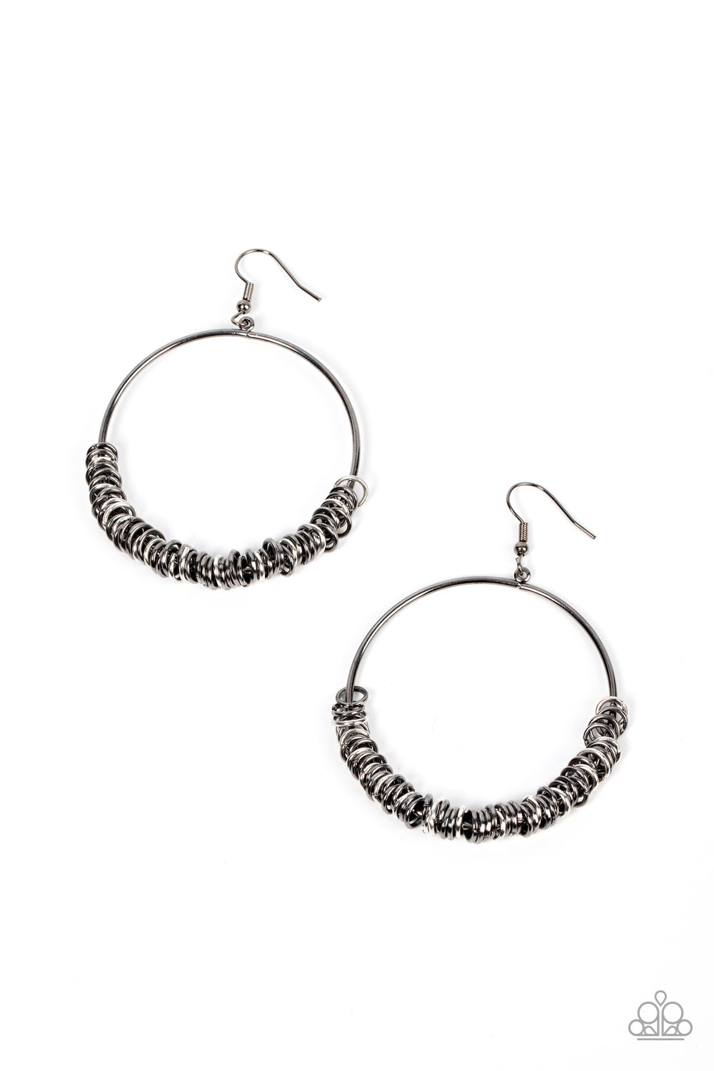 Paparazzi Earrings Retro Ringleader - Multi