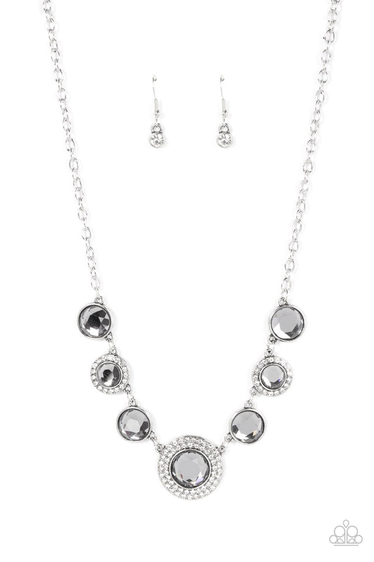 Paparazzi Necklace Extravagant Extravaganza - Silver