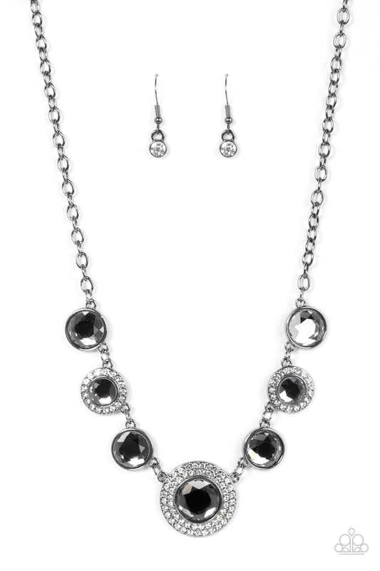 Paparazzi Necklace Extravagant Extravaganza - Black