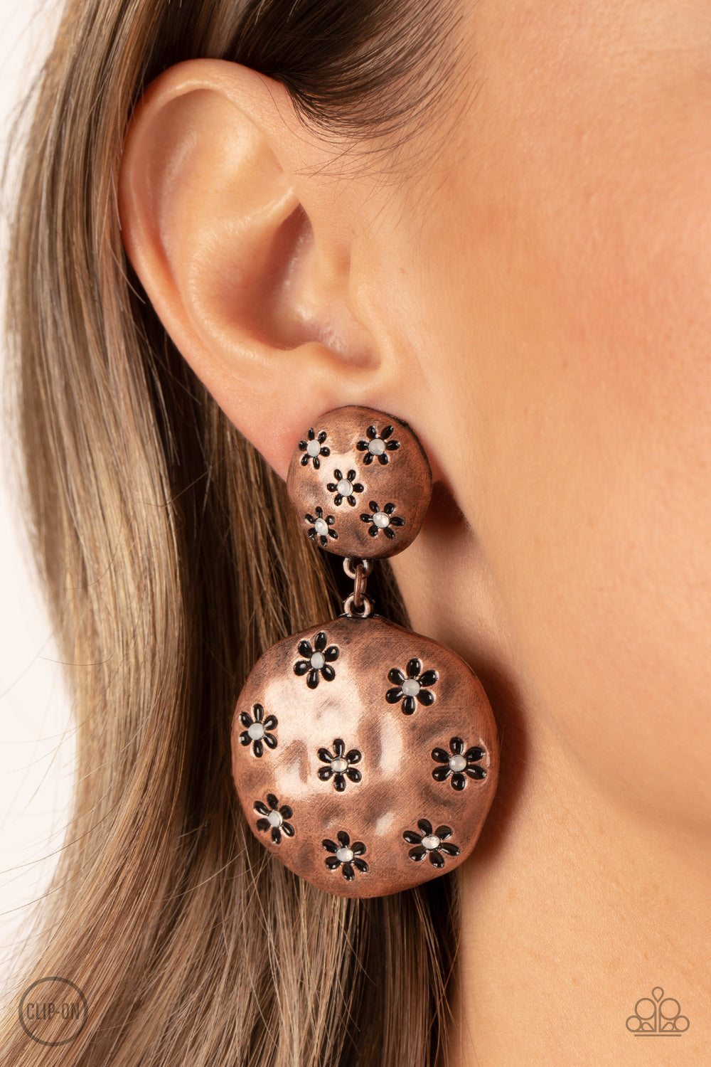 Paparazzi Earrings Industrial Fairytale - Copper