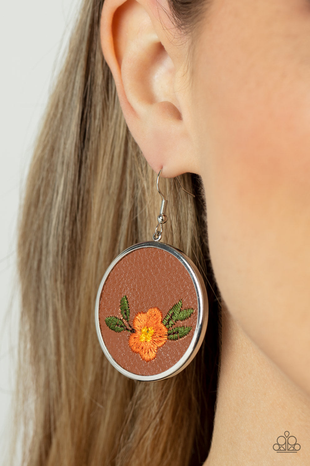 Paparazzi Earring Prairie Patchwork - Orange