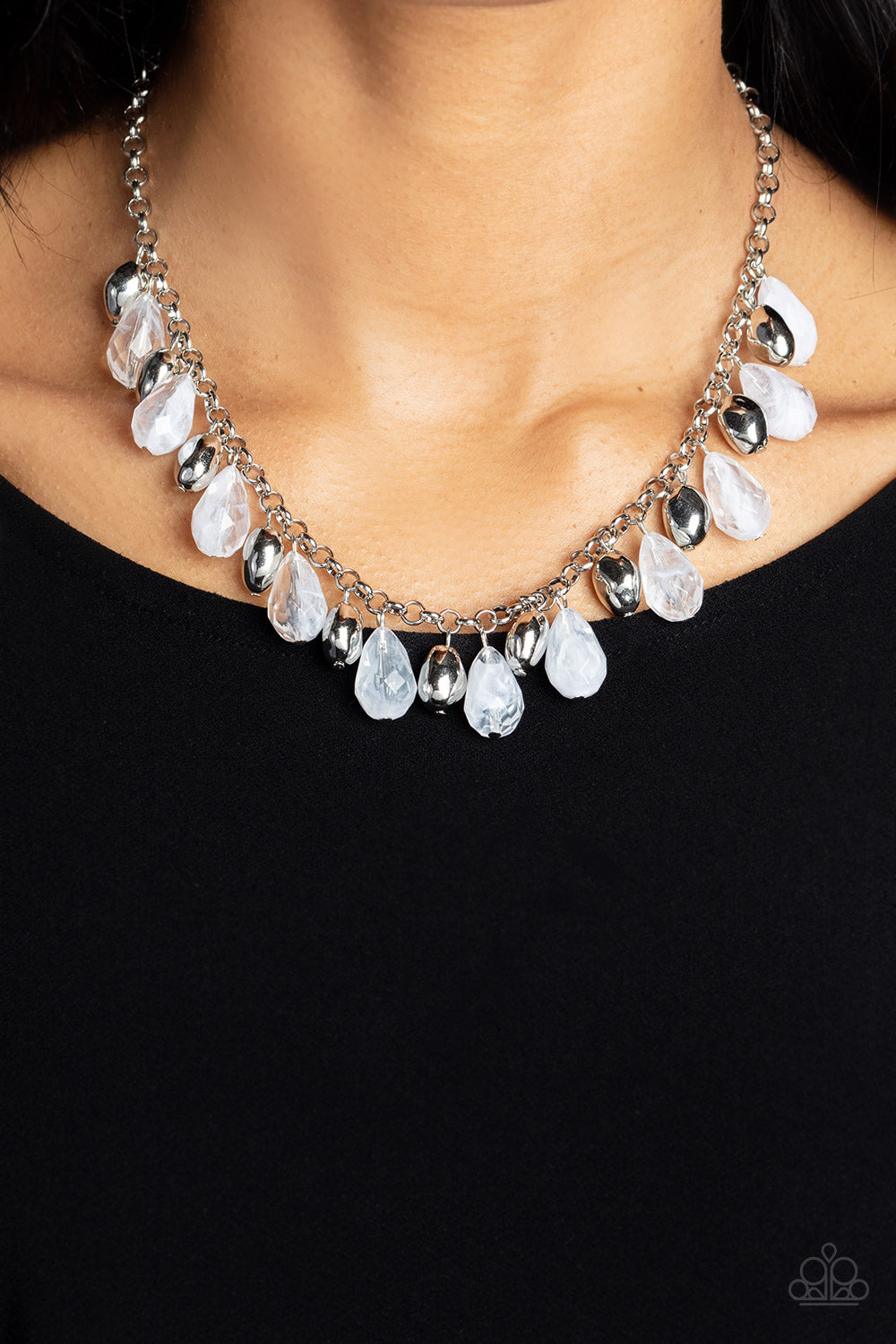 Paparazzi Necklace Summertime Tryst - White