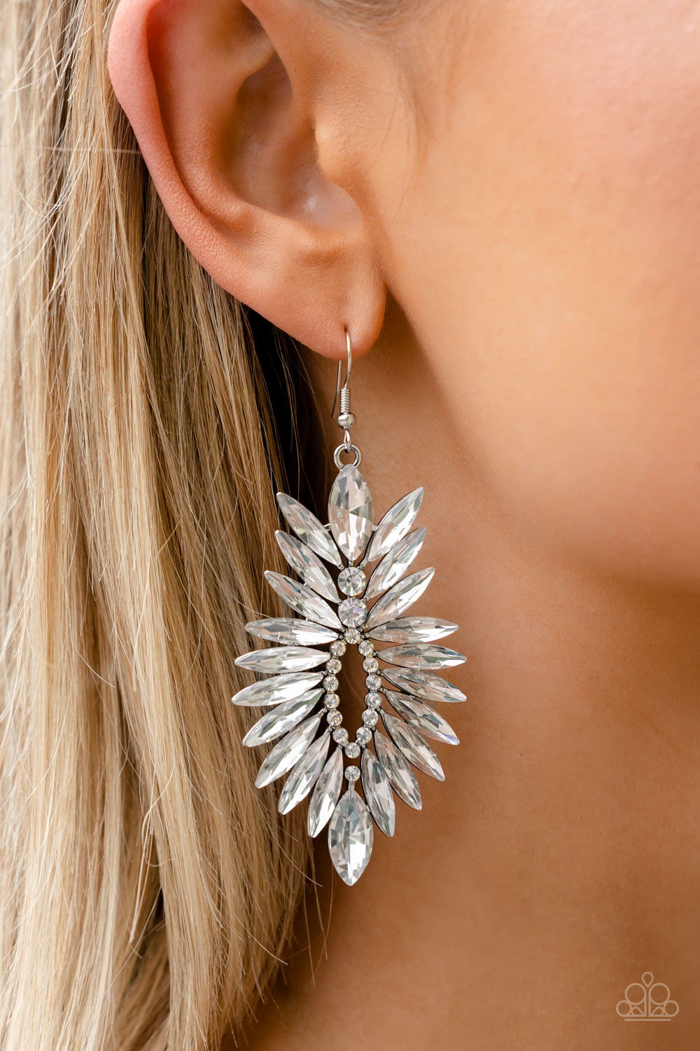 Paparazzi Earrings Turn up the Luxe - White