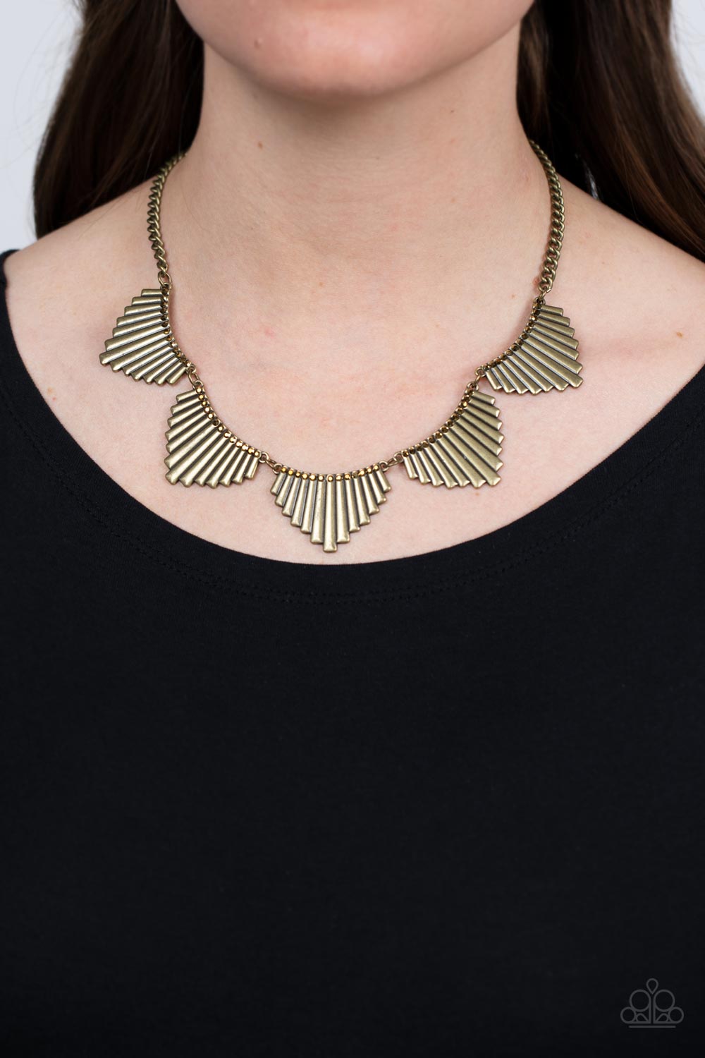 Paparazzi Necklace MANE Street - Brass