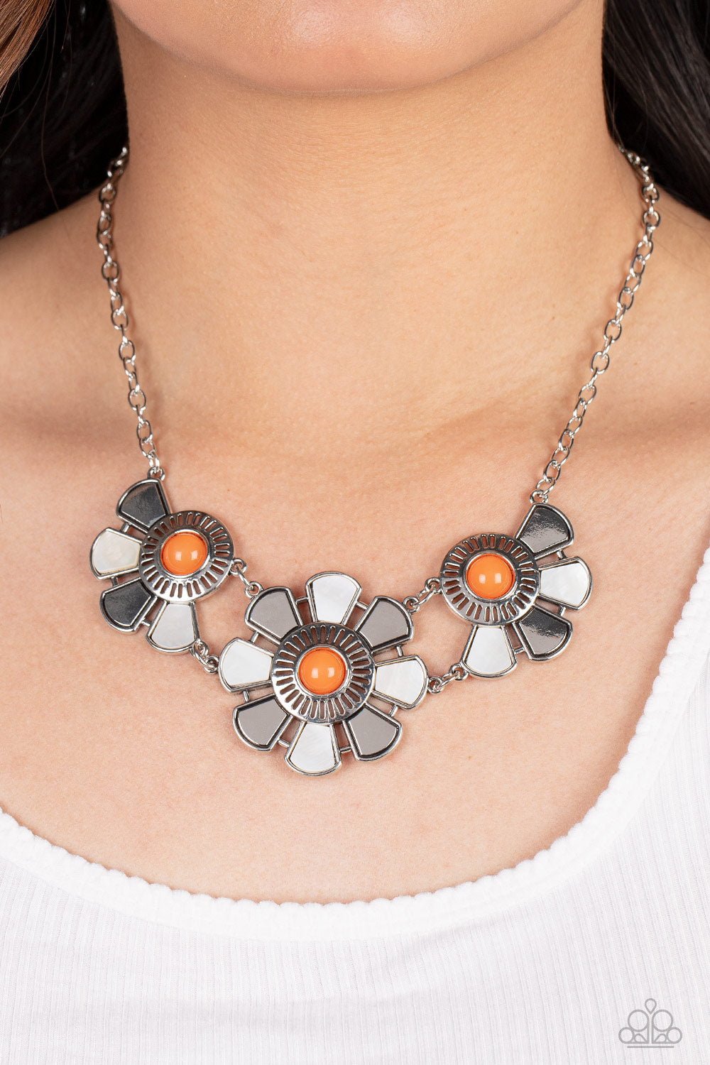 Paparazzi Necklace Aquatic Garden - Orange