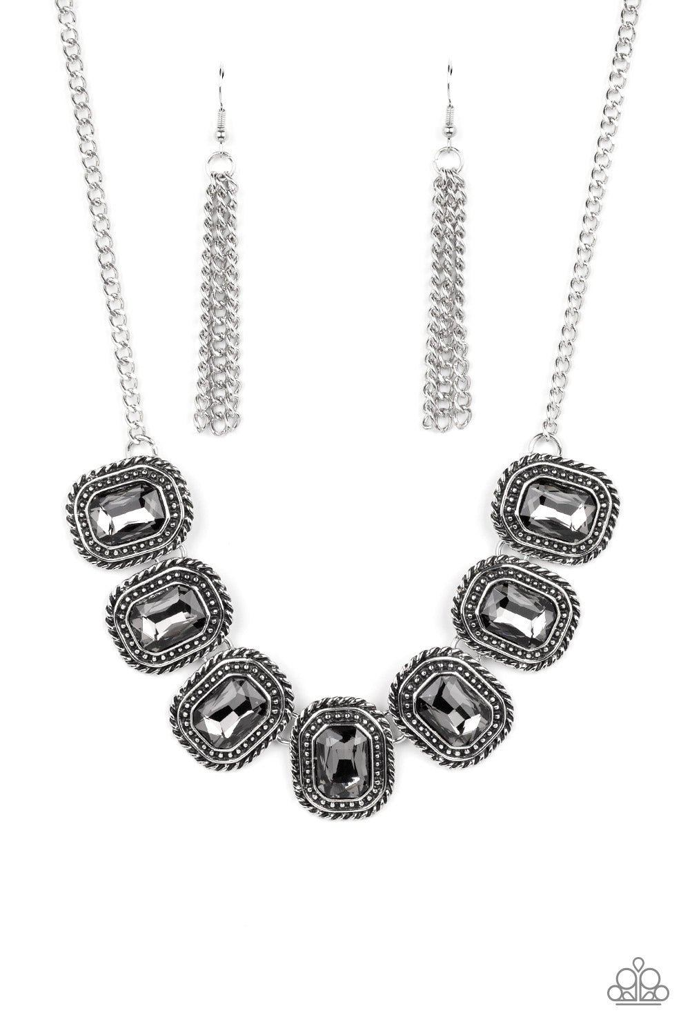 Paparazzi Necklace Paparazzi Necklace Iced Iron - Silver