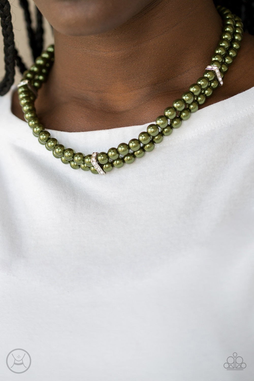 Paparazzi Necklace Put On Your Party Dress - Green