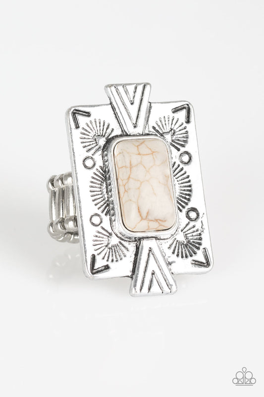 Paparazzi Ring Stone Cold Couture - White