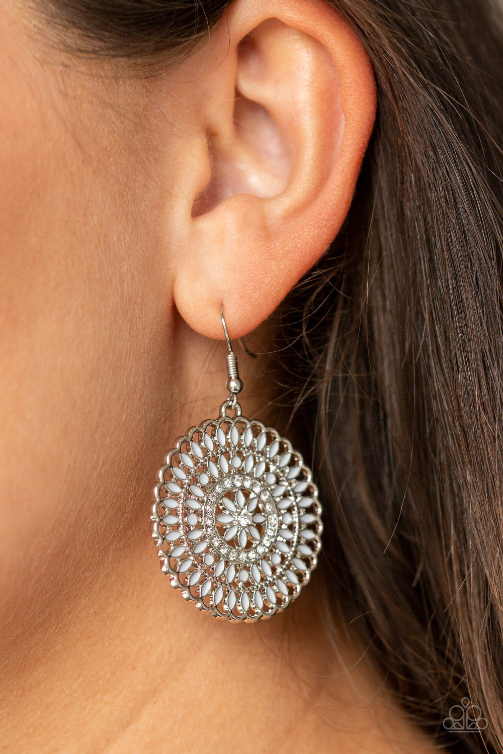 Paparazzi Earrings PINWHEEL and Deal - Silver 