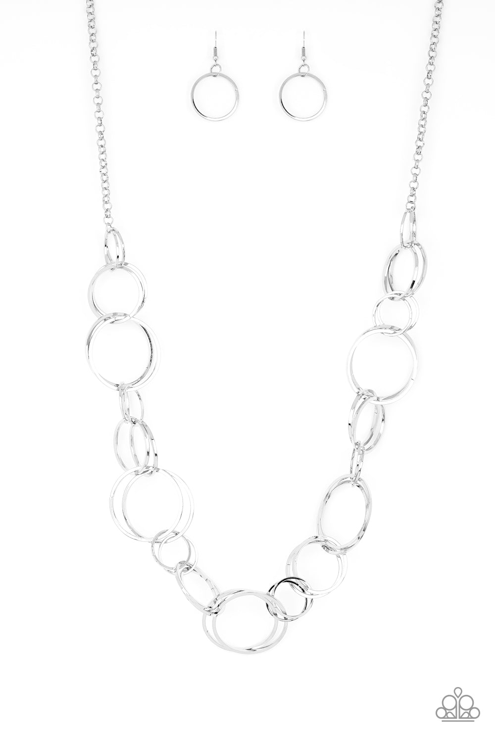 Paparazzi Necklace Natural-Born RINGLEADER - Silver