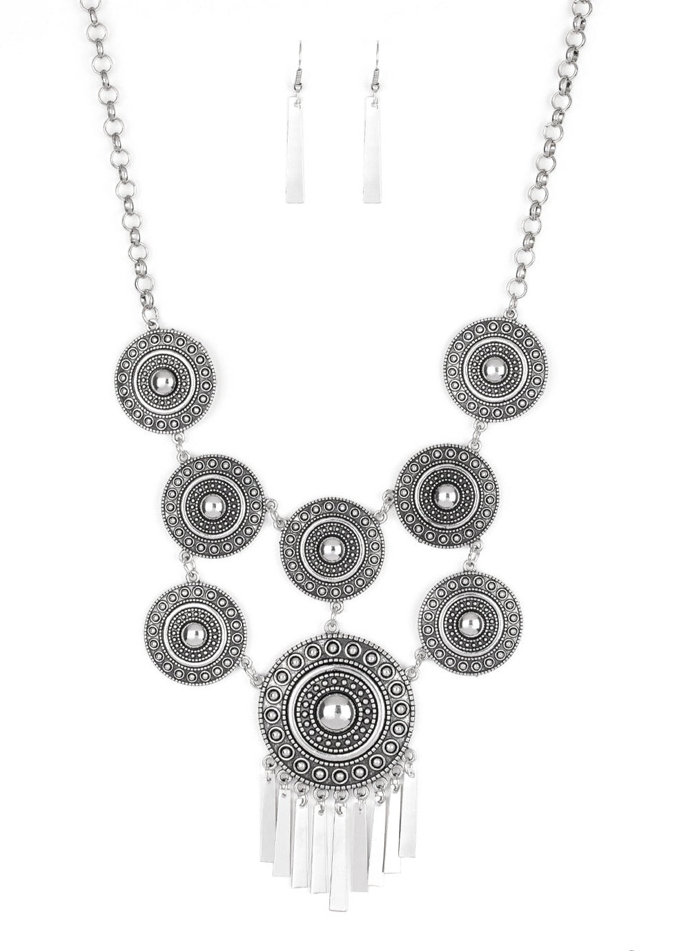 Paparazzi Necklace Modern Medalist - Silver