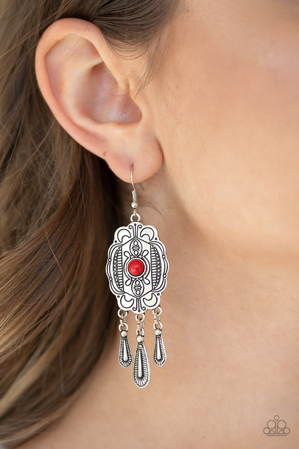 Paparazzi Earrings Natural Native - Red